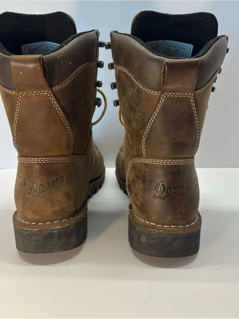 Danner Gritstone men’s 8” size 9 Brown Suede Work Boot with Vibram ASTM F2892-11